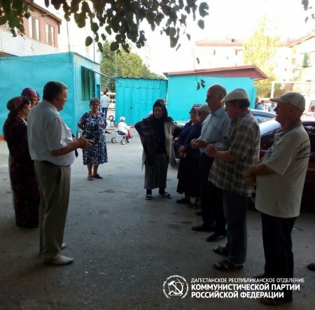 Махмуд Махмудов встретился с жителями общества слепых г.Махачкала